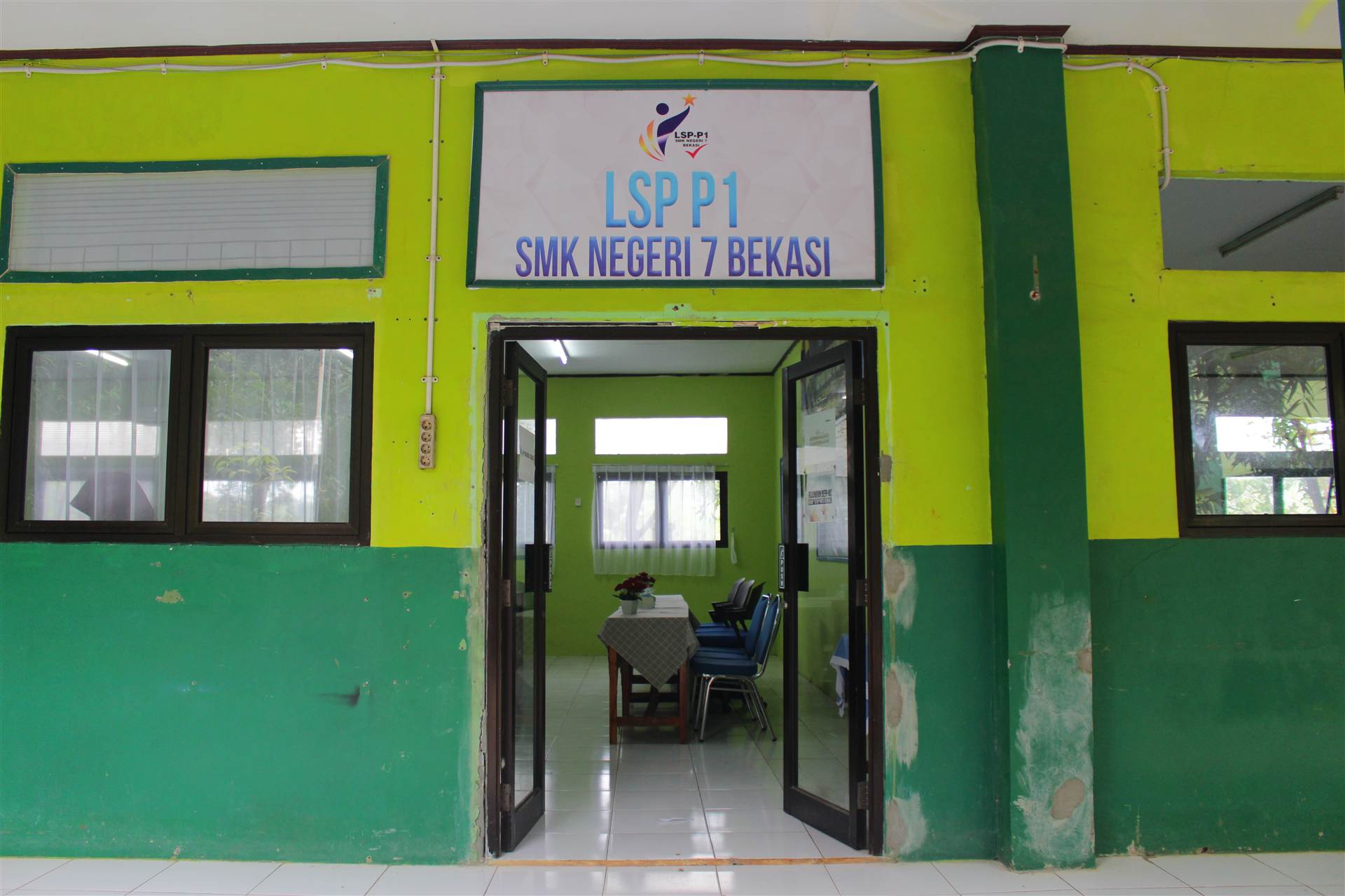 Pojok Sekolah 30