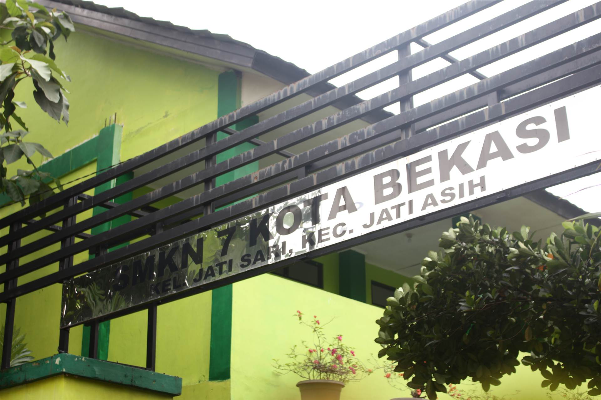 Pojok Sekolah 13