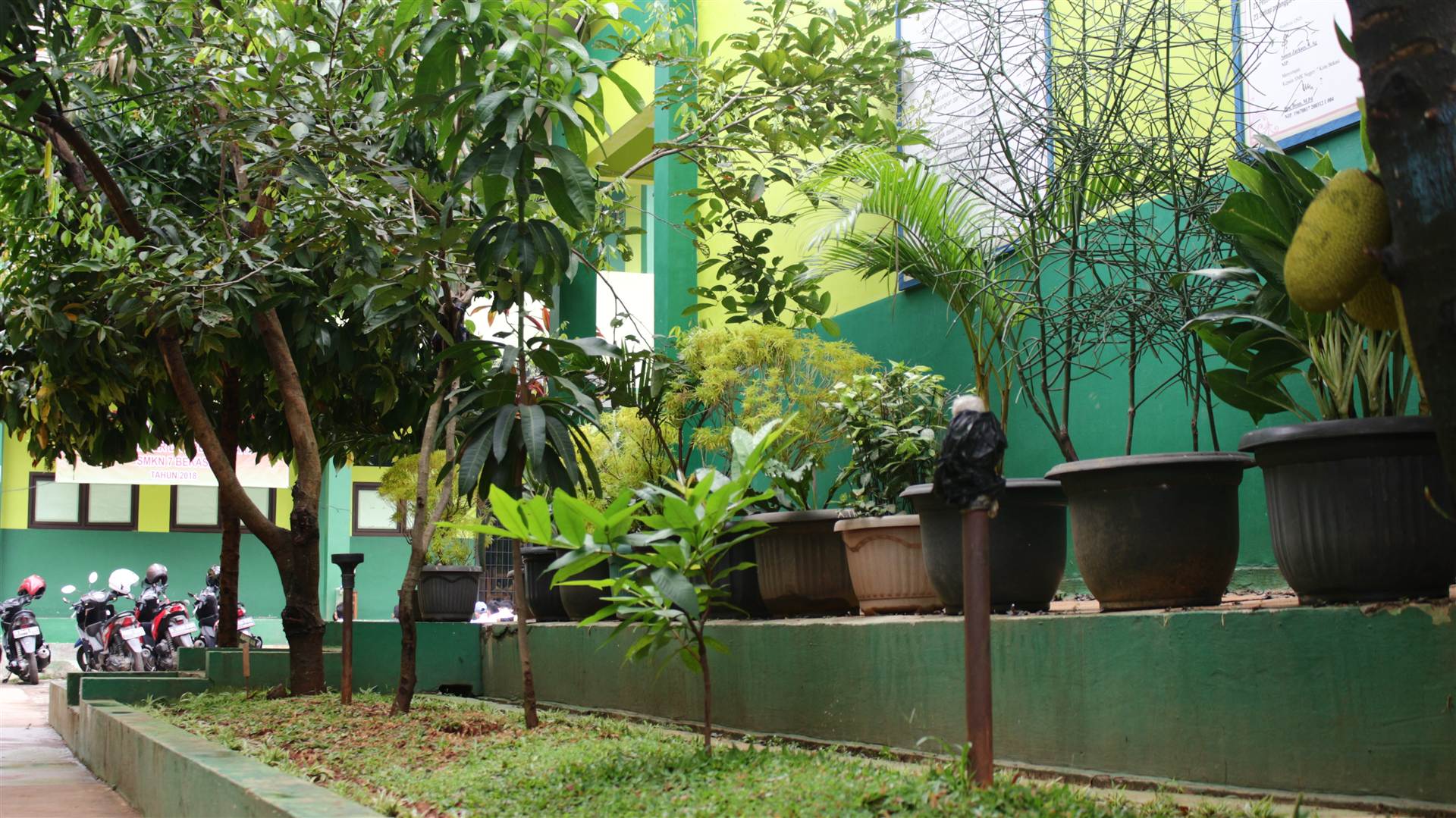 Pojok Sekolah 16